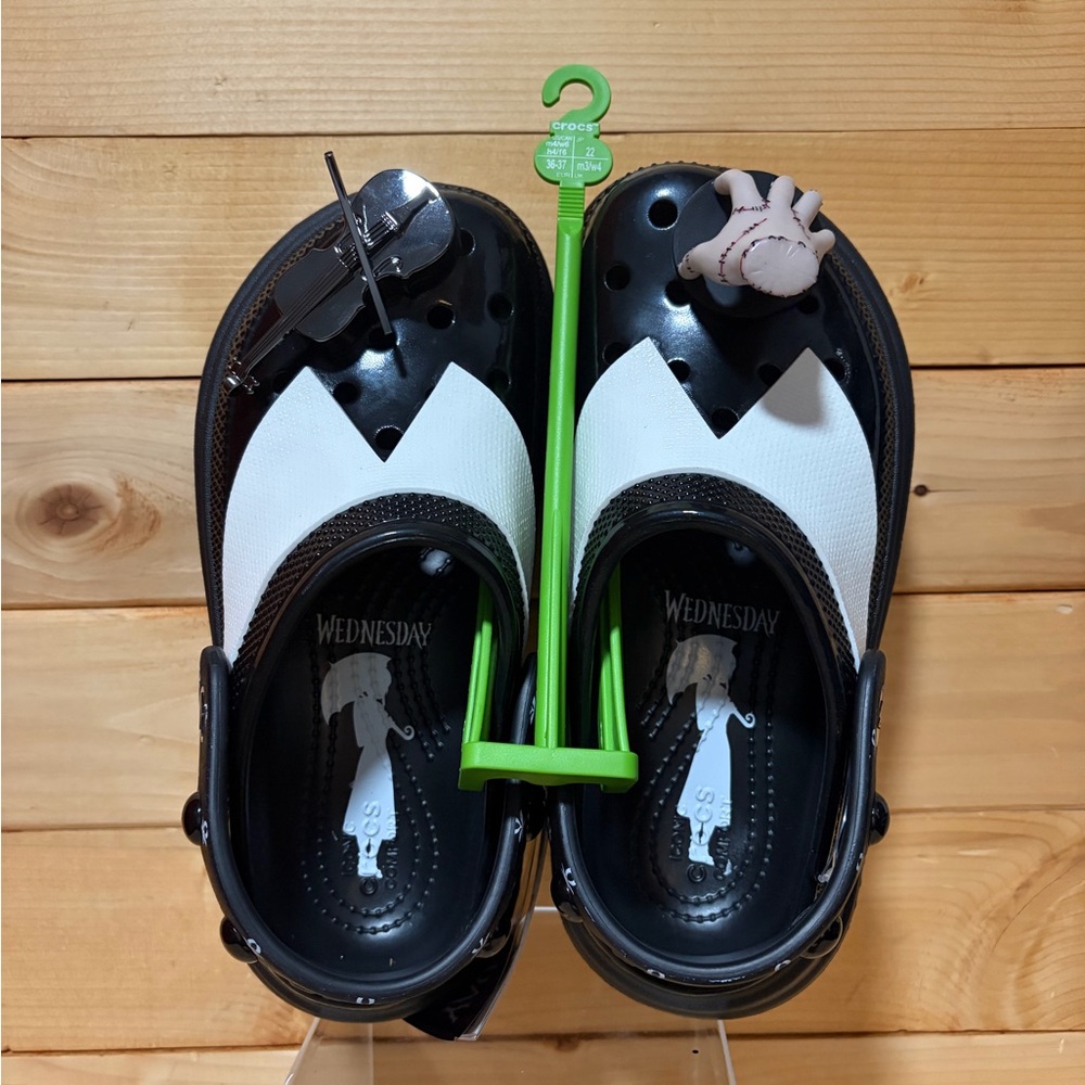 New Crocs x Wednesday Addams Family Stomp Clog Women’s - Womens 6 / Mens 4 - Picture 8 of 13